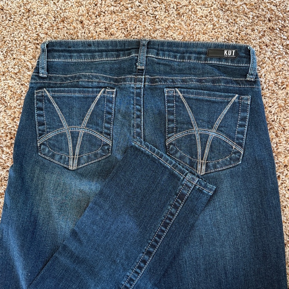 Kut from the Kloth straight leg jeans